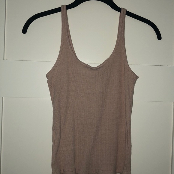 Brandy Melville Tops - Brandy Melville Simone top